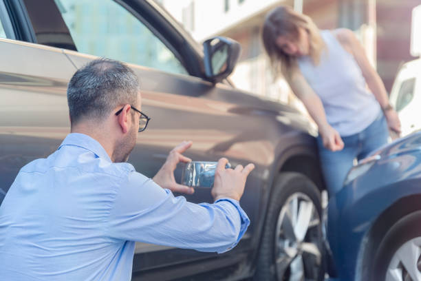 Professional Commercial Auto Insurance technician working in Glenpool, OK
